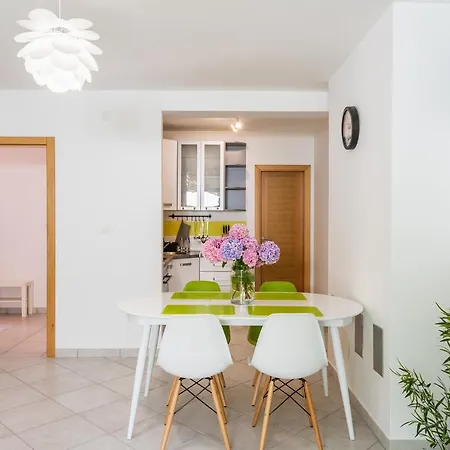 Downtown Dorian And Nadia Apartment Opatija